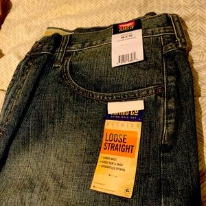 Wrangler loose straight jeans